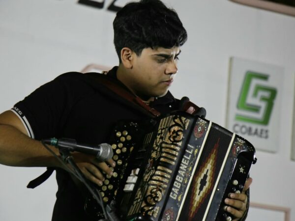 El director de COBAES anunció que construirán una Escuela de Música para San Ignacio